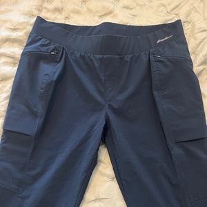 Women’s Eddie Bauer Incline Utility Pants 12 petite